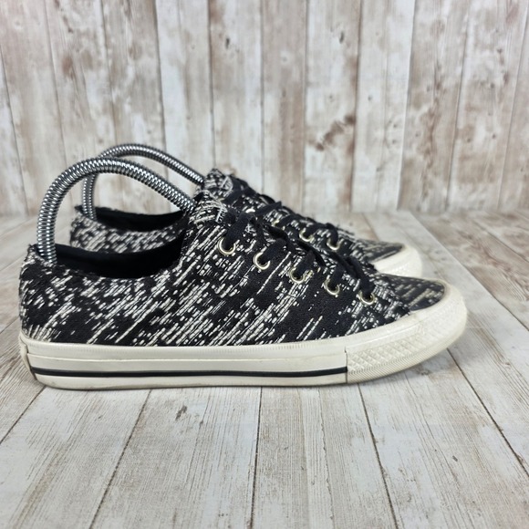 Converse All Star Low Top‎ Sneakers Black White Pattern Womens Size 7 - Picture 1 of 8